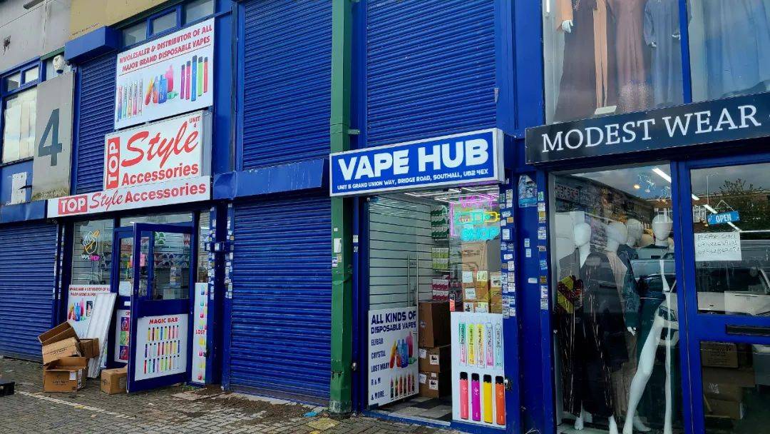 连载探访：英国伦敦东区电子烟批发市场俨然一个小“华强北”！芒果体育(图1)