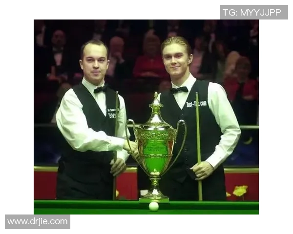 保罗亨特与奥布莱恩的精彩对决引发的热议与分析 保罗亨特与奥布莱恩的精彩对决引发的热议与分析